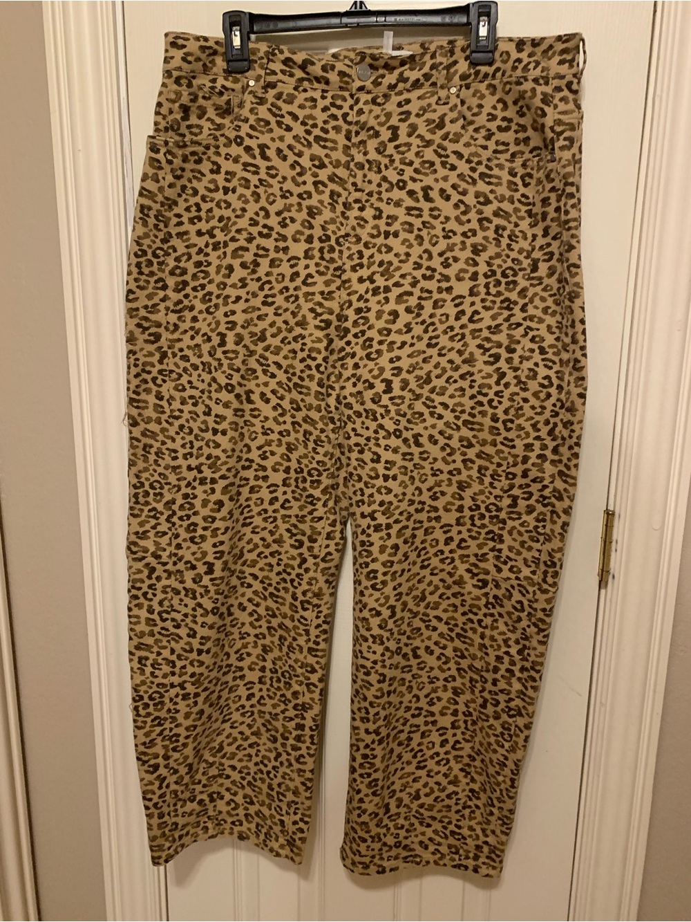 Risen Leopard High Rise Barrel Denim Jeans Dress Up or with Tee Shirts Sz 1XL